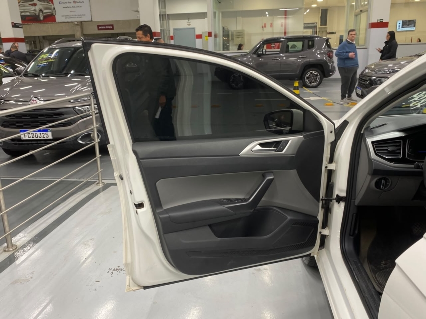 volkswagen polo 1.0 200 tsi highline automatico flex 4p 20196