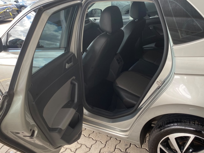 volkswagen polo 1.0 200 tsi highline automatico flex 4p 202112