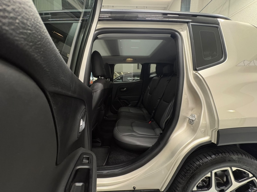 jeep renegade 1.3 t270 turbo flex sahara at6 4p automatico 202613