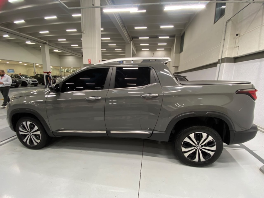 fiat toro 1.3 turbo 270 flex volcano at6 4p automatico 20255