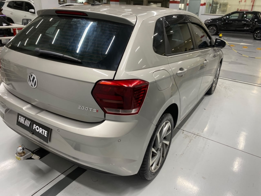 volkswagen polo 1.0 200 tsi highline automatico flex 4p 202012