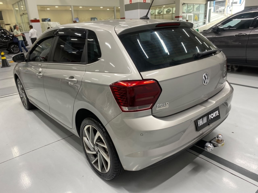 volkswagen polo 1.0 200 tsi highline automatico flex 4p 202014