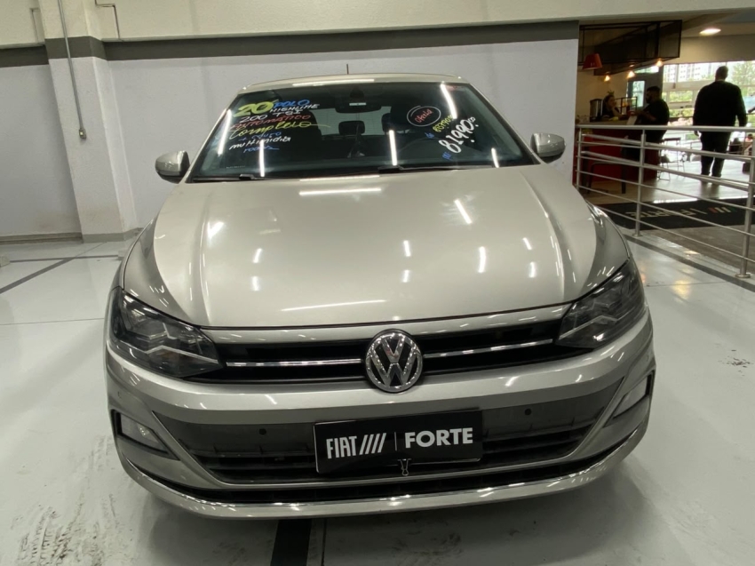 volkswagen polo 1.0 200 tsi highline automatico flex 4p 20202