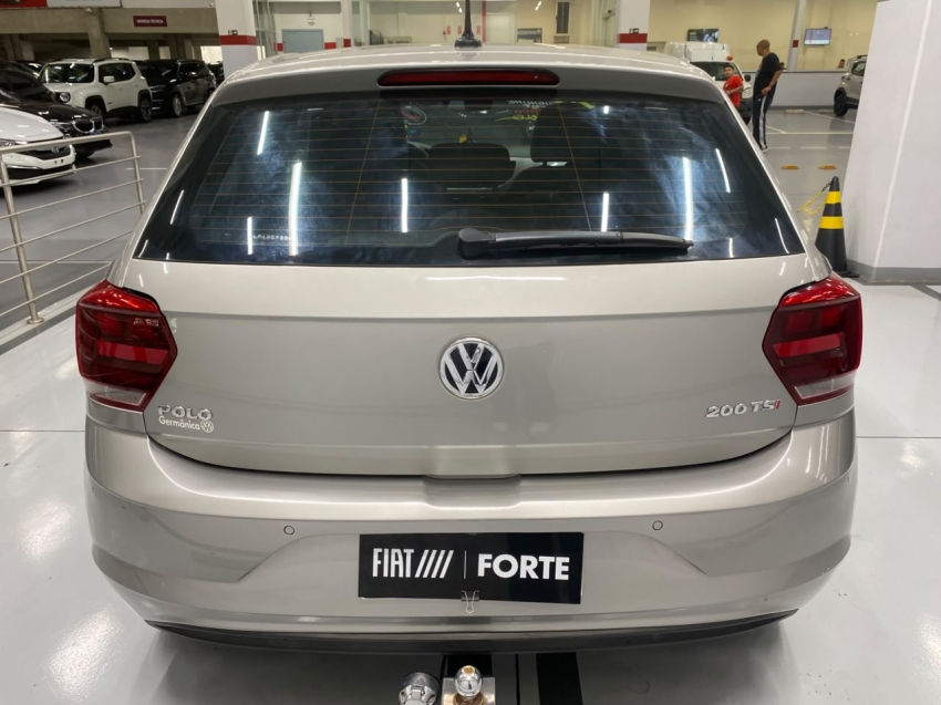 volkswagen polo 1.0 200 tsi highline automatico flex 4p 202013