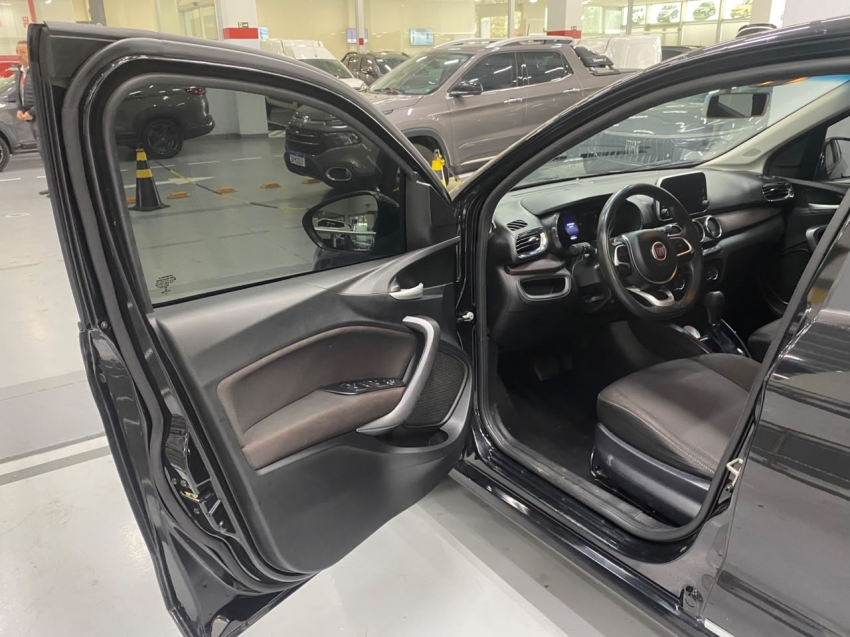 fiat cronos 1.8 e.torq flex precision at6 4p automatico 20199