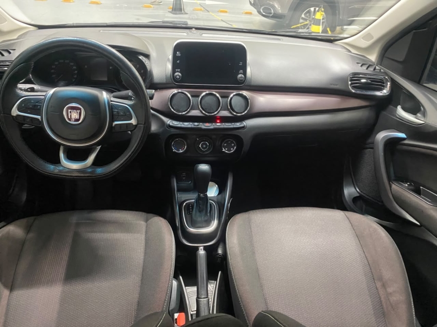 fiat cronos 1.8 e.torq flex precision at6 4p automatico 201910