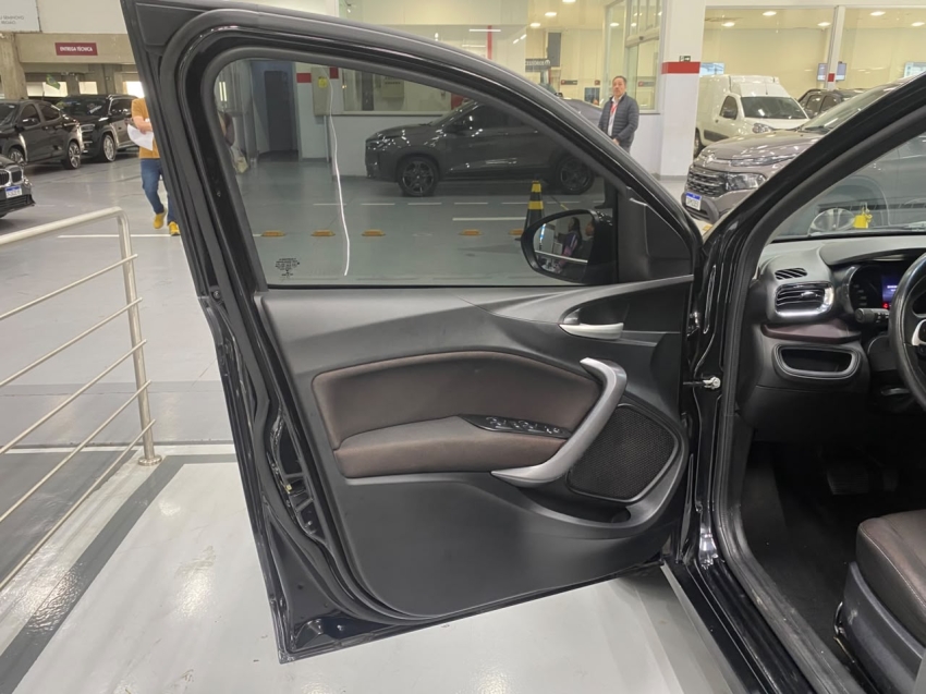 fiat cronos 1.8 e.torq flex precision at6 4p automatico 20196