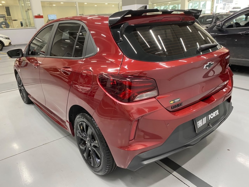 chevrolet onix 1.0 turbo flex rs automatico 4p 202115
