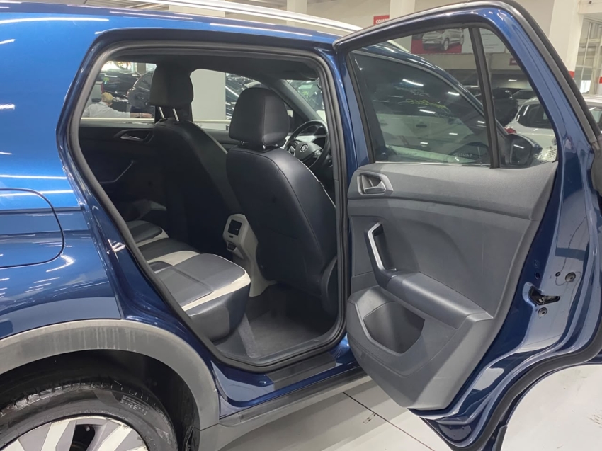 volkswagen t-cross 1.4 250 tsi total flex highline automatico 4p 202011