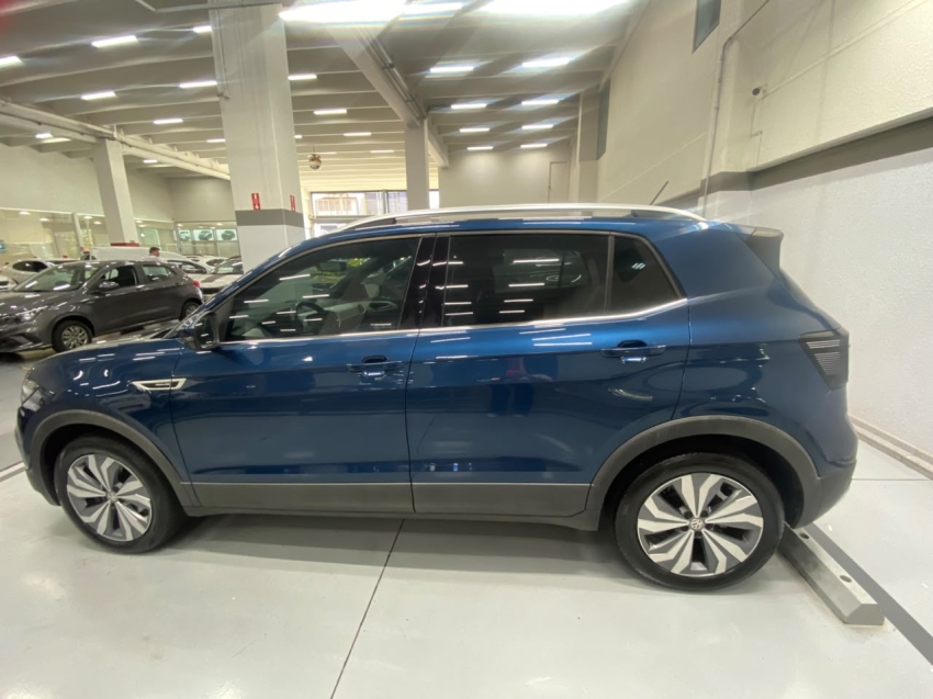 volkswagen t-cross 1.4 250 tsi total flex highline automatico 4p 20205