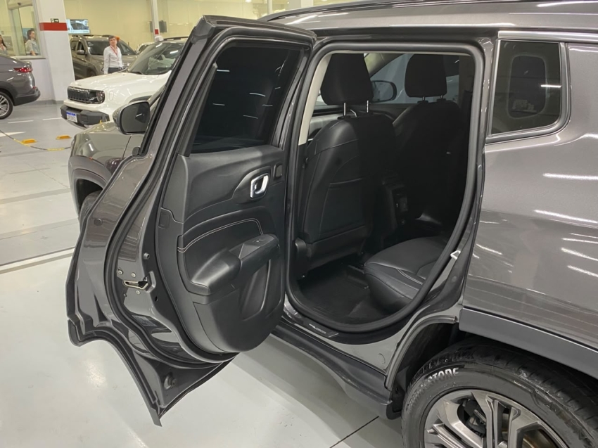 jeep compass 1.3 t270 turbo flex longitude at6 4p automatico 202312
