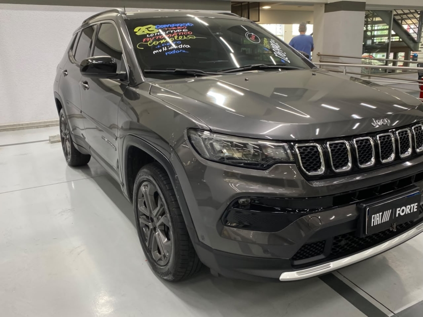 jeep compass 1.3 t270 turbo flex longitude at6 4p automatico 20233
