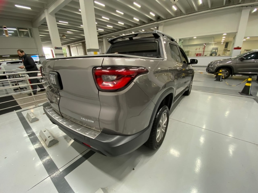 fiat toro 1.8 16v evo flex freedom at6 4p automatico 201913
