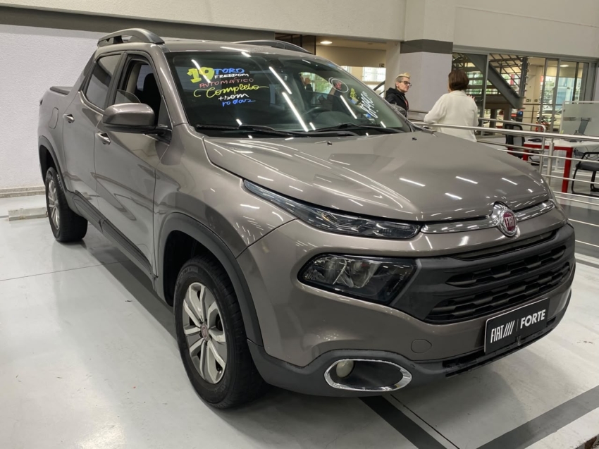 fiat toro 1.8 16v evo flex freedom at6 4p automatico 20193