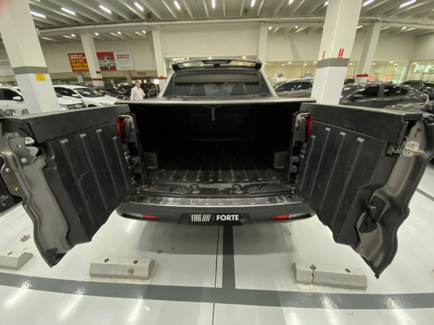 fiat toro 1.8 16v evo flex freedom at6 4p automatico 201916