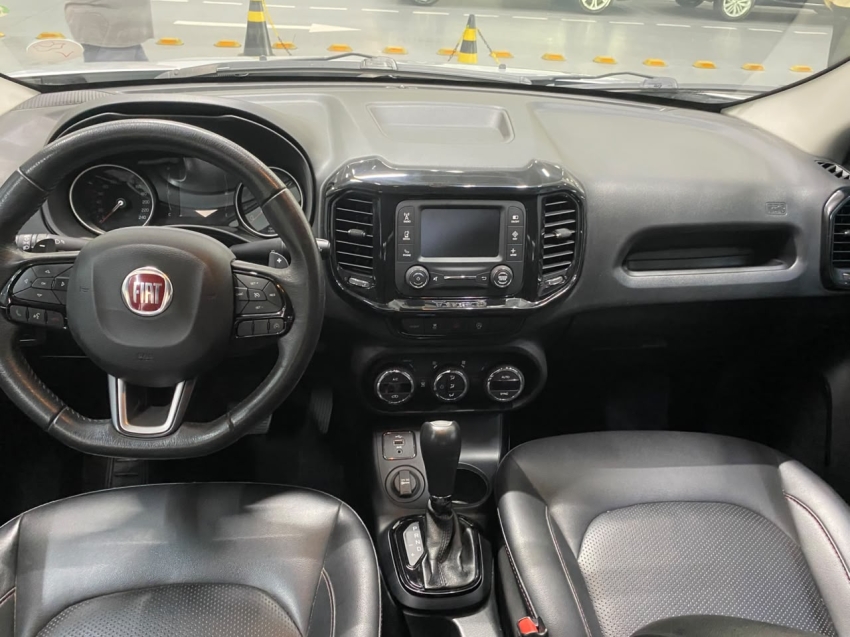 fiat toro 2.4 16v multiair flex freedom at9 4p automatico 201710