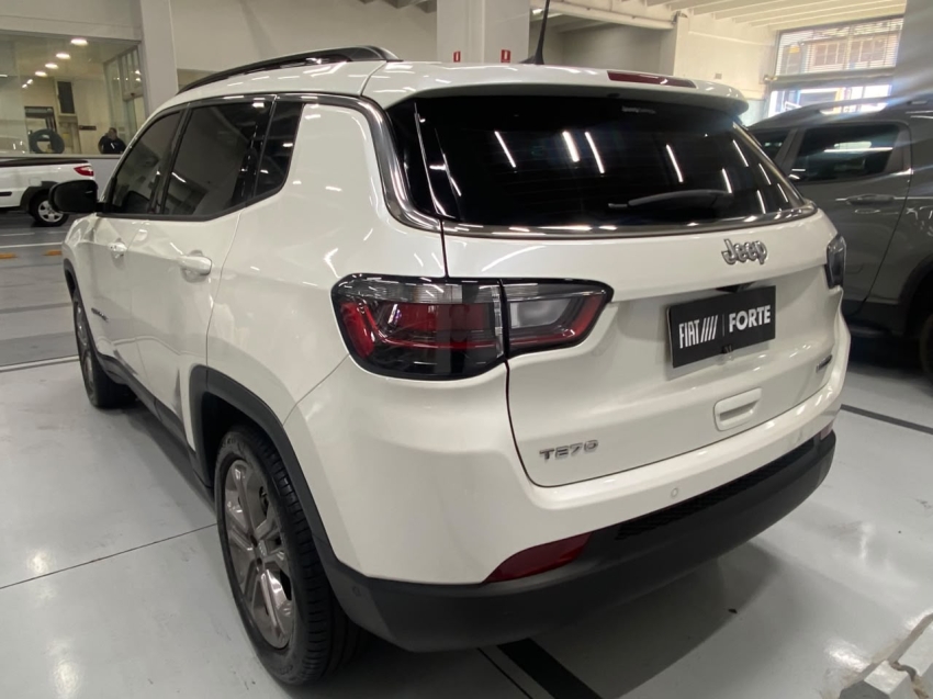 jeep compass 1.3 t270 turbo flex longitude at6 4p automatico 202315