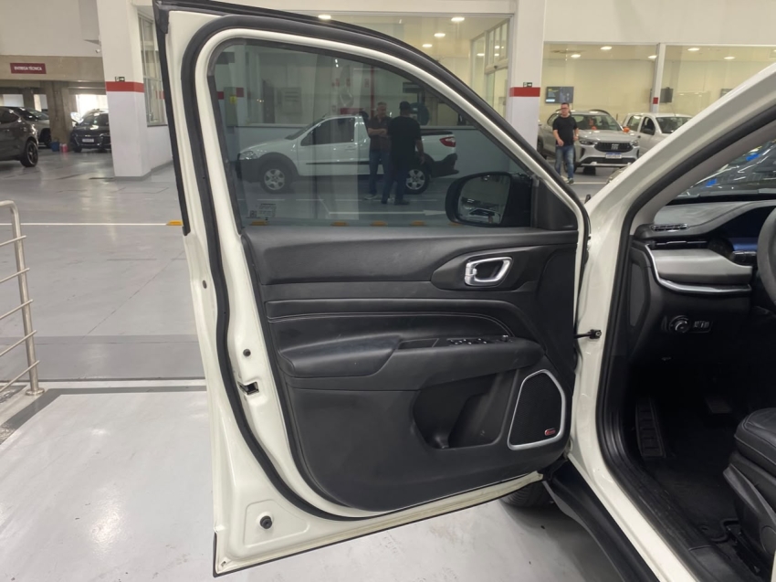 jeep compass 1.3 t270 turbo flex longitude at6 4p automatico 20236