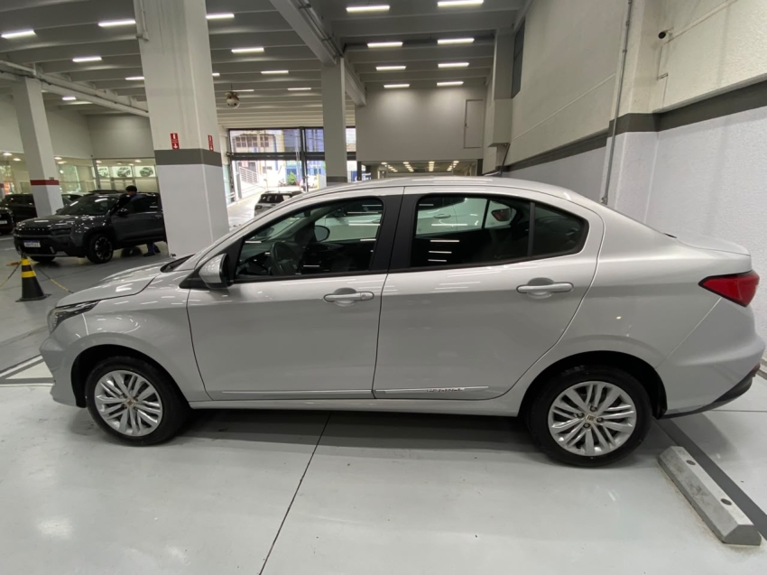 fiat cronos 1.3 firefly flex drive manual 4p 20235