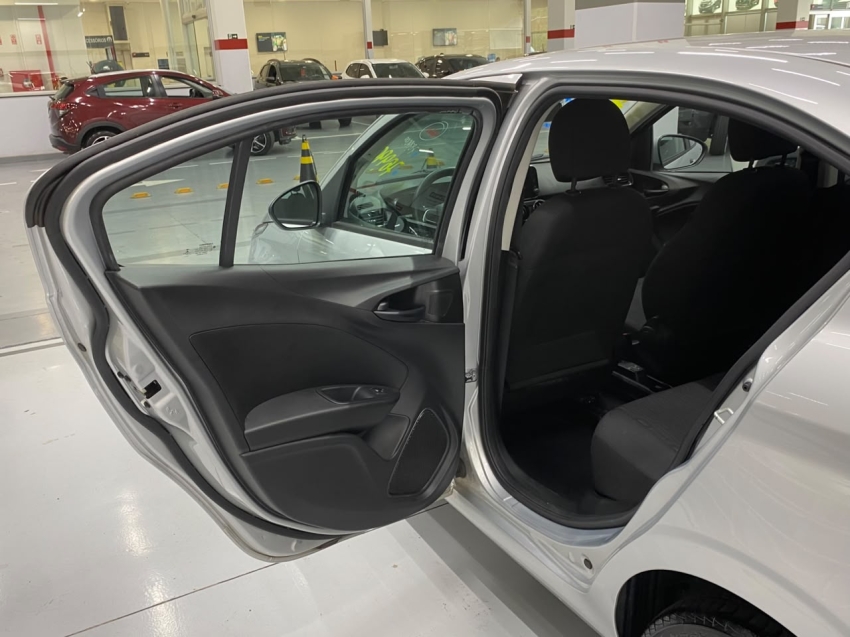 fiat cronos 1.3 firefly flex drive manual 4p 202312