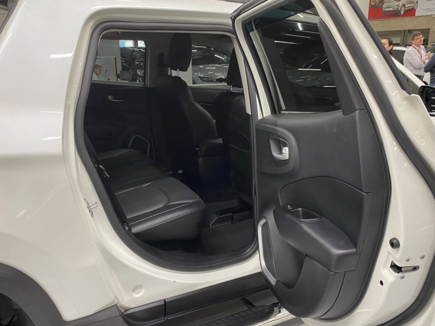 fiat toro 1.3 turbo 270 flex volcano at6 4p automatico 202611