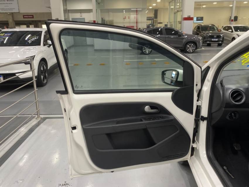 volkswagen up 1.0 mpi move 12v flex 4p manual 20196