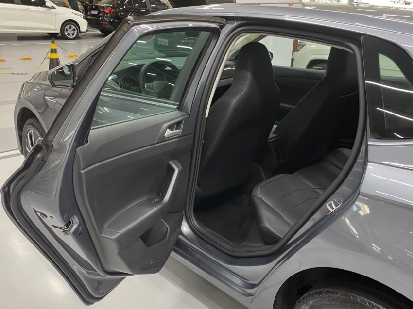 volkswagen polo 1.0 170 tsi highline automatico flex 4p 202410