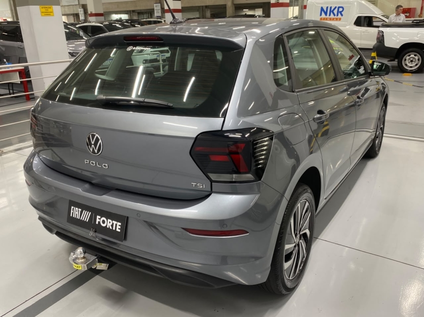 volkswagen polo 1.0 170 tsi highline automatico flex 4p 202412