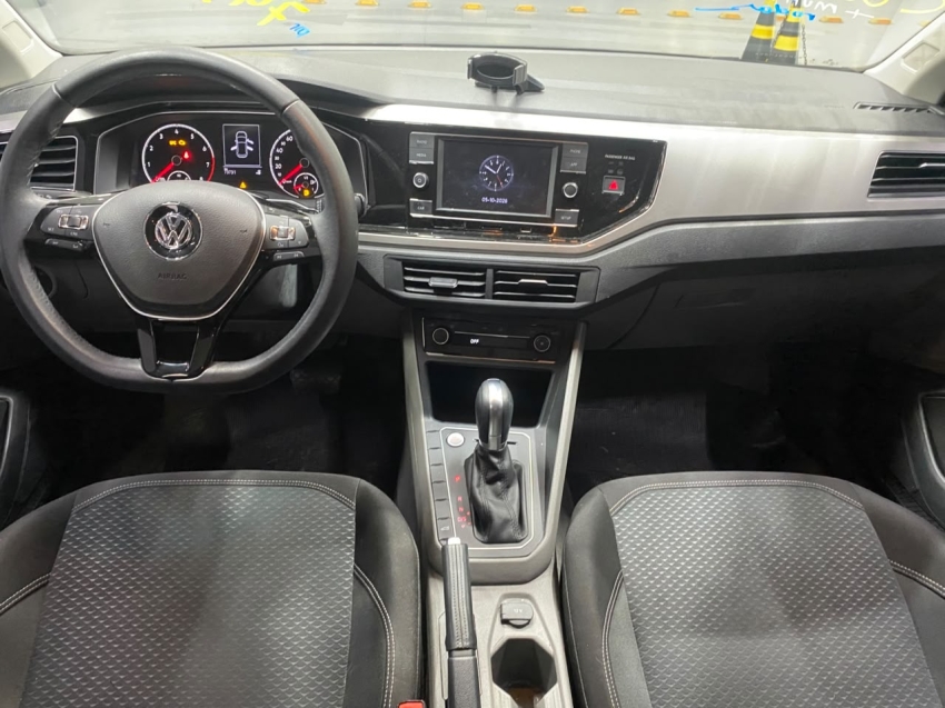 volkswagen polo 1.0 200 tsi highline automatico flex 4p 201810