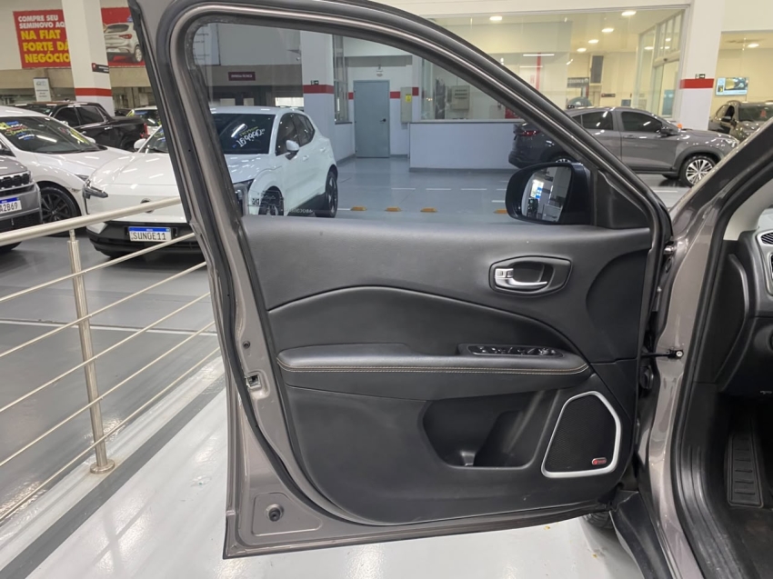 jeep compass 2.0 16v flex longitude automatico 4p 20215