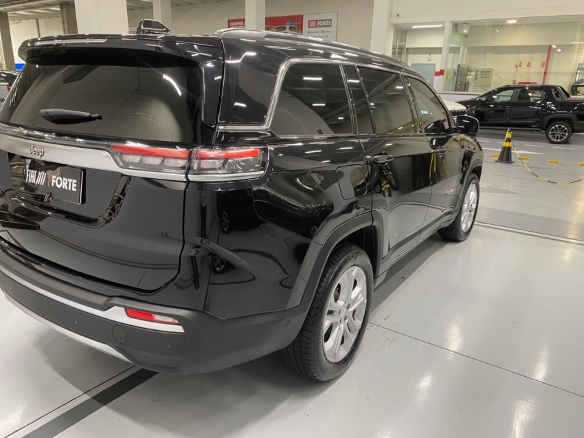 jeep commander 1.3 t270 turbo flex longitude at6 4p automatico 202413