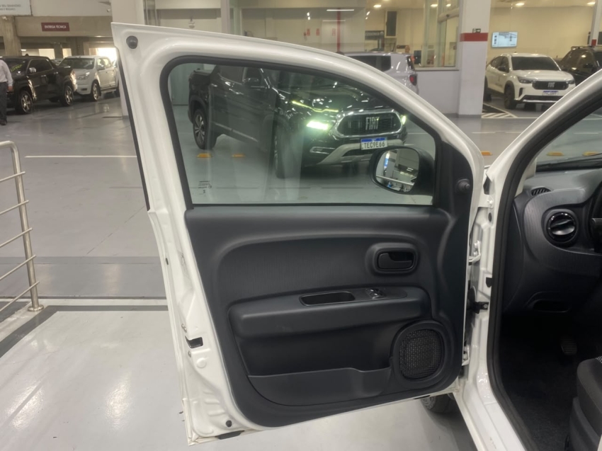 fiat mobi 1.0 evo flex like. manual 4p 20256