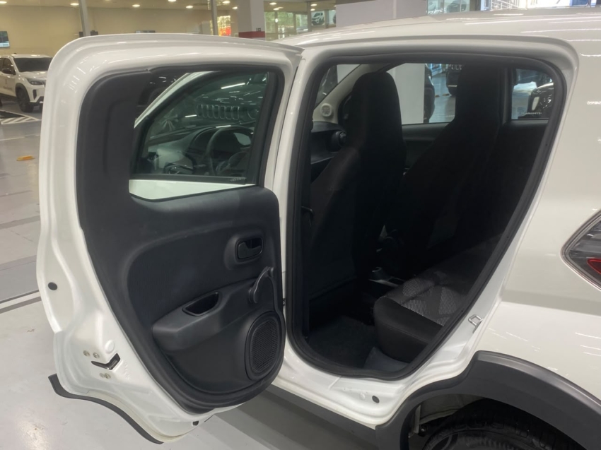 fiat mobi 1.0 evo flex like. manual 4p 202512