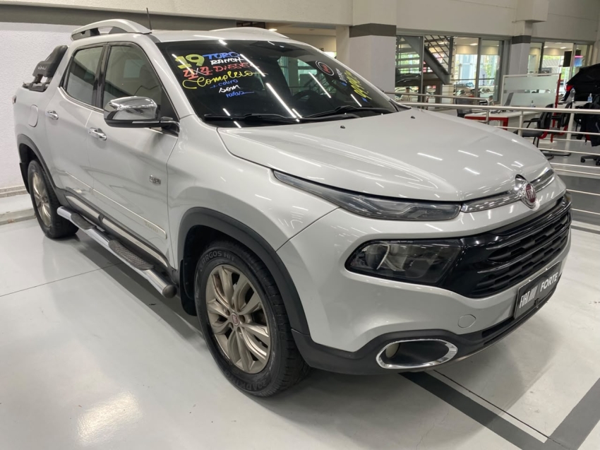 fiat toro 2.0 16v turbo diesel ranch 4wd at9 4p automatico 20193