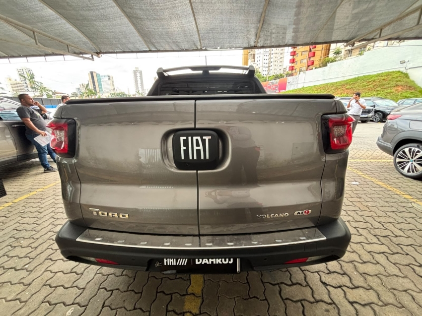 fiat toro 2.0 16v turbo diesel volcano 4wd at9 4p automatico 202112