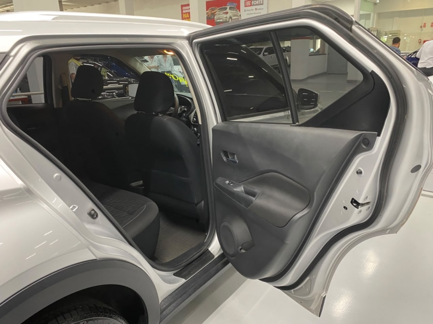 nissan kicks 1.6 16v flexstart advance xtronic flex 4p automatico 202211