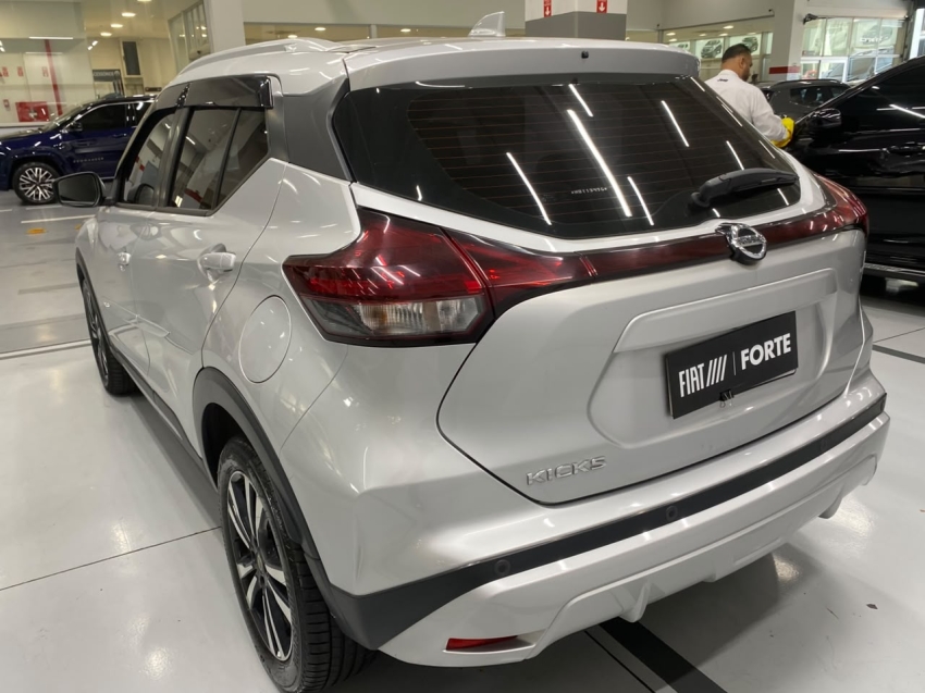 nissan kicks 1.6 16v flexstart advance xtronic flex 4p automatico 202215