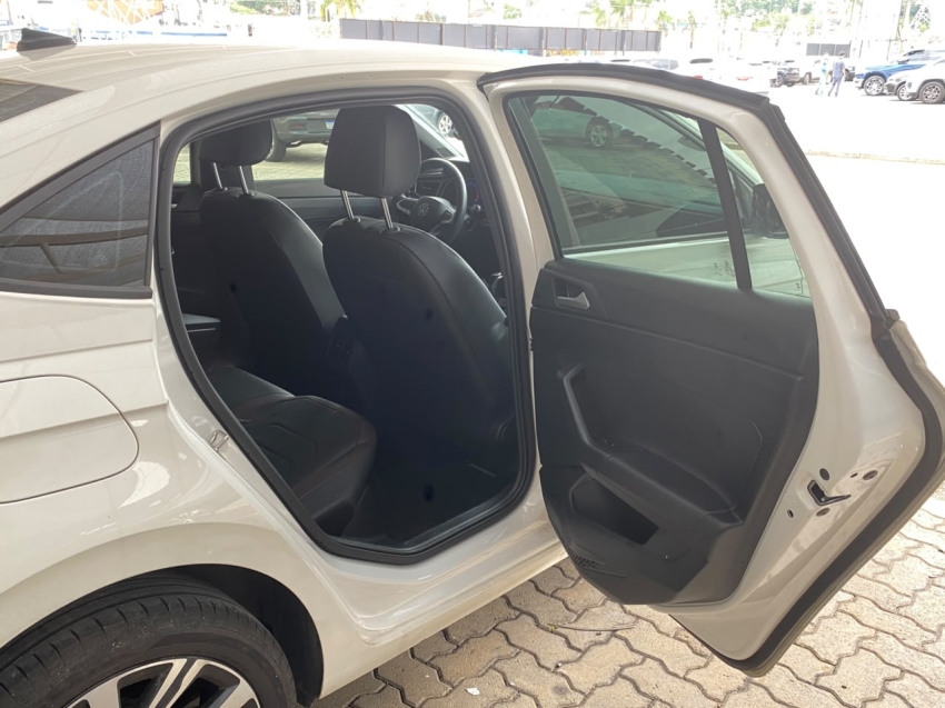 volkswagen virtus 1.0 200 tsi highline automatico flex 4p 202511