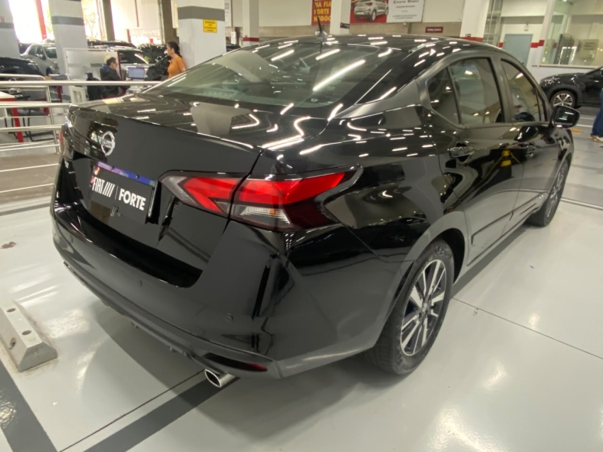 nissan versa 1.6 16v flex advance xtronic 4p automatico 202313