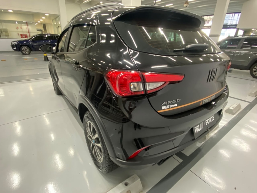 fiat argo 1.3 firefly flex trekking cvt 4p automatico 202611