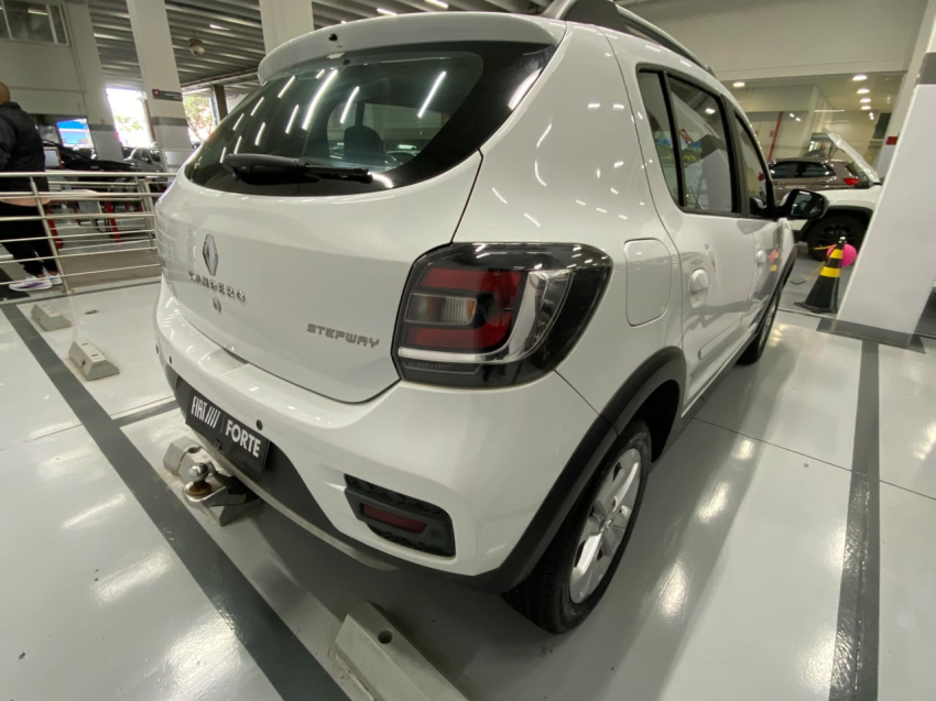 renault sandero 1.6 16v sce flex stepway manual 4p 201813