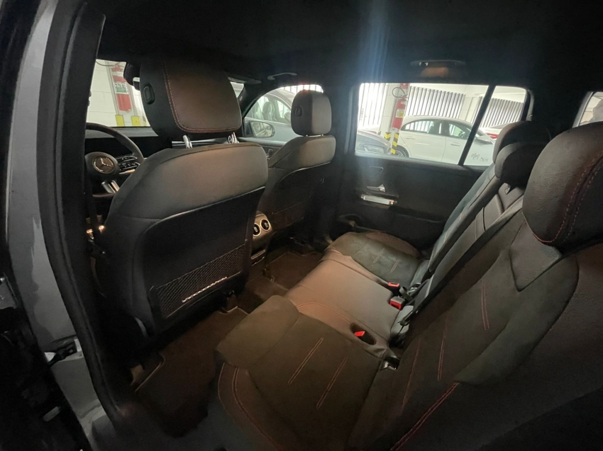 mercedes-benz glb 220 2.0 mhev amg line 4matic 8g-dct hibrido 5p automatico 2025