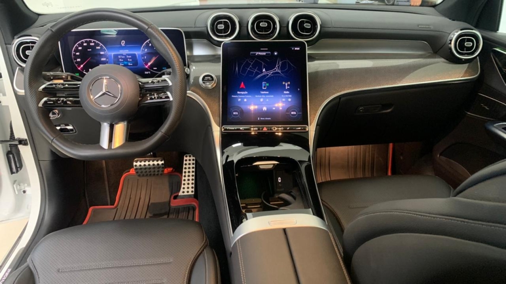 mercedes-benz glc 300 2.0 mhev coupe 4matic 9g-tronic hibrido 5p automatico 2024