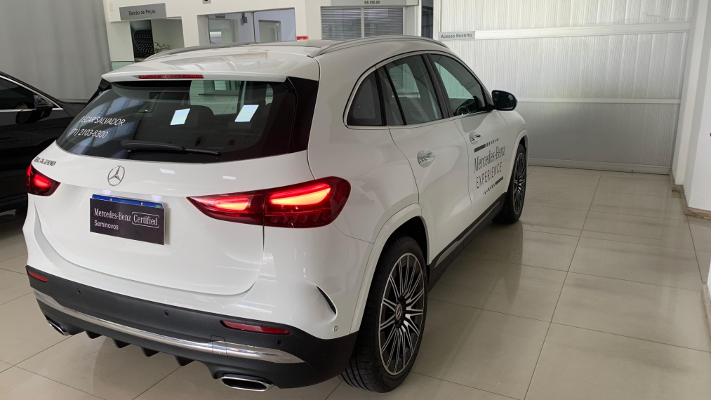 mercedes-benz gla 200 1.3 mhev amg line 7g-dct hibrido 5p automatico 20261