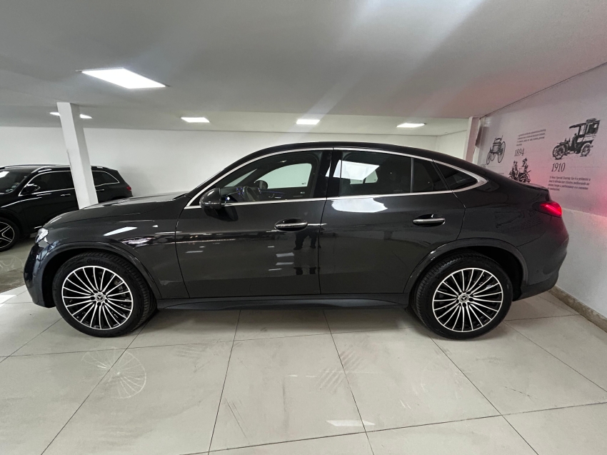 mercedes-benz glc 300 2.0 mhev coupe 4matic 9g-tronic hibrido 4p automatico 20252