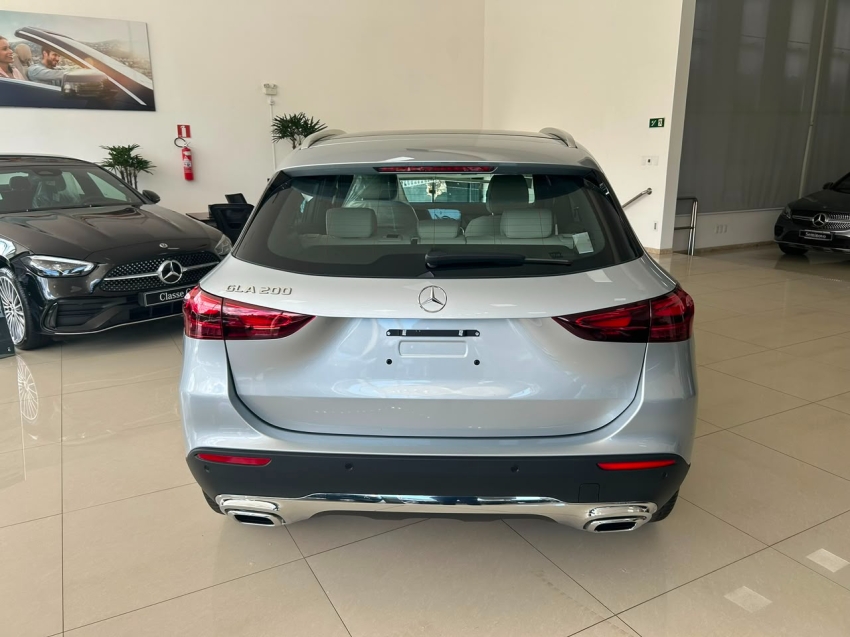 mercedes-benz gla 200 1.3 mhev progressive 7g-dct hibrido 4p automatico 20265