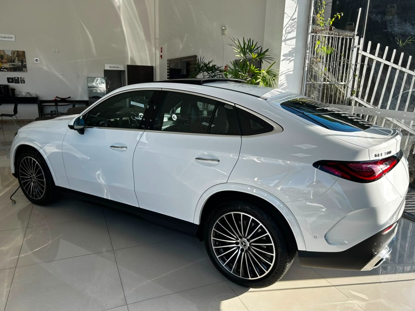 mercedes-benz glc 300 2.0 mhev amg line coupe 4matic 9g-tronic hibrido 4p automatico 20264