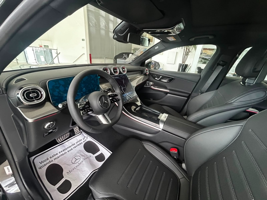 mercedes-benz glc 300 2.0 mhev amg line coupe 4matic 9g-tronic hibrido 4p automatico 20265