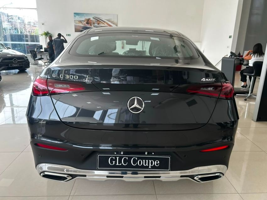 mercedes-benz glc 300 2.0 mhev amg line coupe 4matic 9g-tronic hibrido 4p automatico 20263