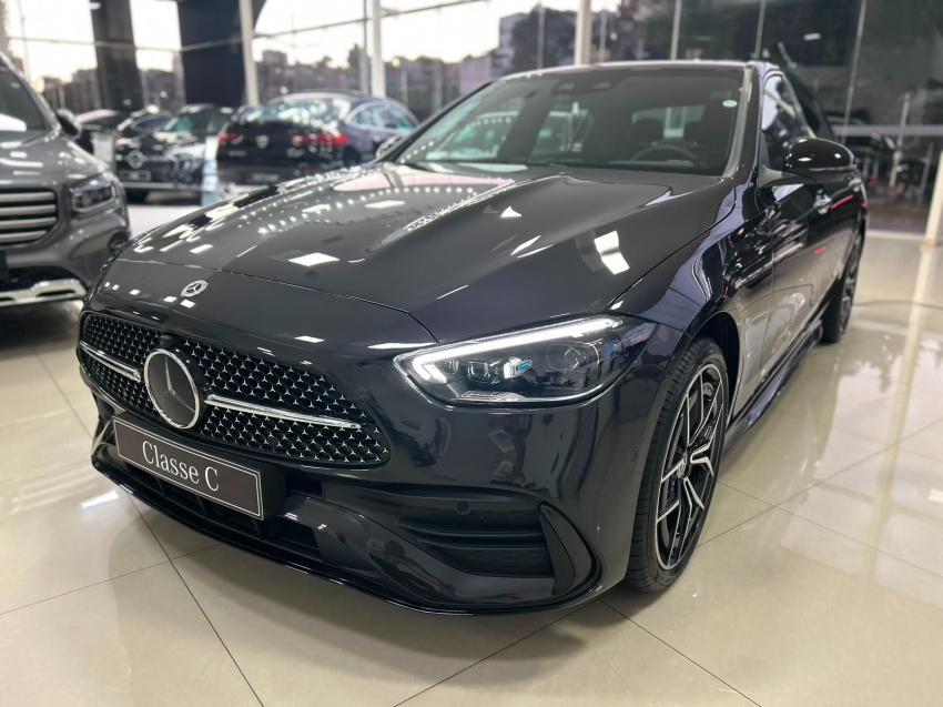 mercedes-benz c 300 2.0 eq boost hibrido amg line 9g-tronic 4p automatico 20261